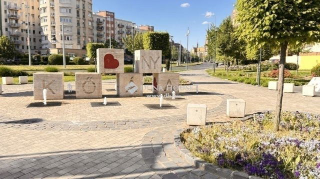 Eladó téglalakás, Budapesten, X. kerületben 57.9 M Ft, 3 szobás