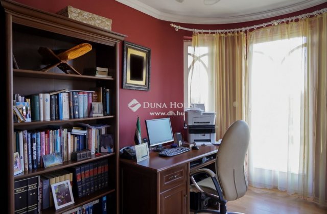 Eladó családi ház, Gyömrőn 740 M Ft, 10 szobás