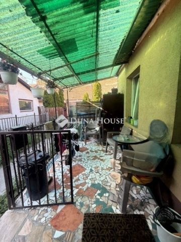 Eladó családi ház, Budapesten, IV. kerületben 38 M Ft, 2 szobás