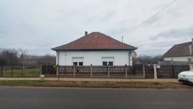Eladó családi ház, Nagydoboson 17.5 M Ft, 2 szobás