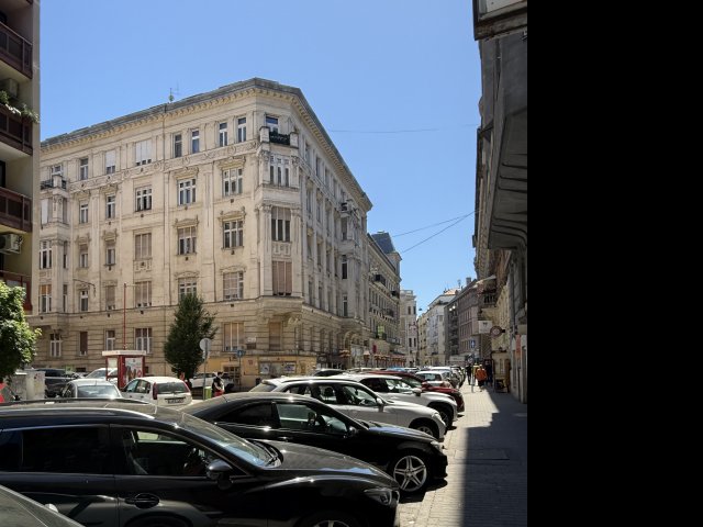 Eladó üzlethelyiség, XIII. kerületben, Visegrádi utcában
