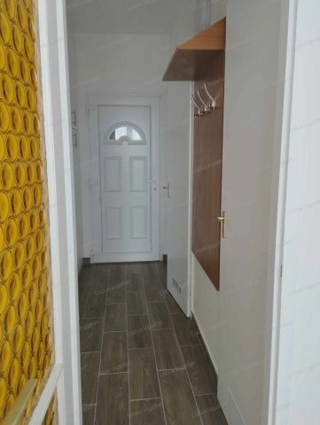 Kiadó panellakás, albérlet, Szolnokon 120 E Ft / hó