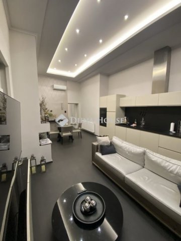 Eladó téglalakás, Budapesten, VI. kerületben 230 M Ft, 3 szobás