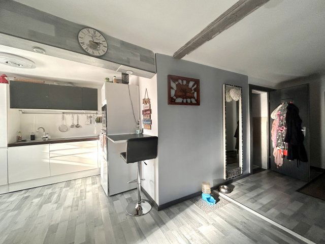 Eladó családi ház, Ácson 35 M Ft, 2 szobás