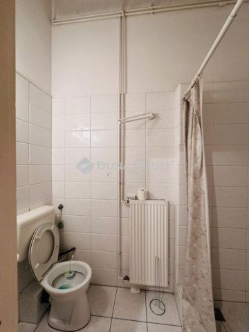 Eladó téglalakás, Szegeden 79.9 M Ft, 3+2 szobás