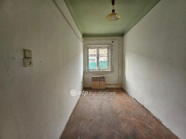 Eladó téglalakás, Budapesten, IX. kerületben 39.9 M Ft