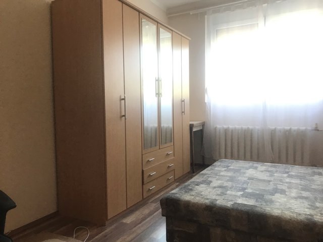 Kiadó téglalakás, albérlet, Pécsett 145 E Ft / hó, 2 szobás