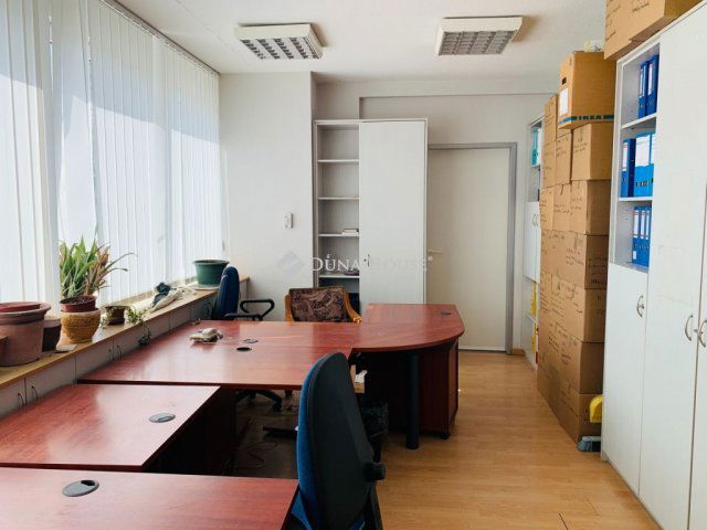 Kiadó iroda, Budapesten, X. kerületben 1057 E Ft / hó, 1 szobás