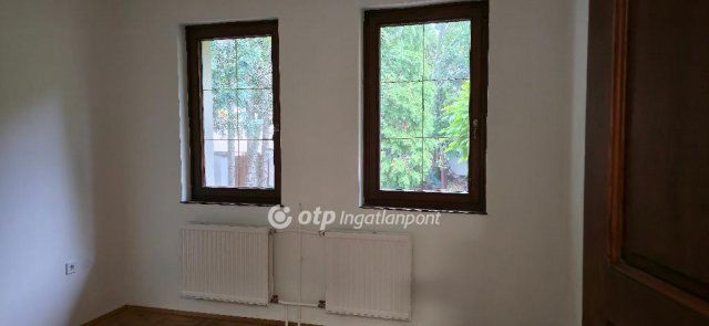 Eladó családi ház, Debrecenben 325 M Ft, 2+3 szobás