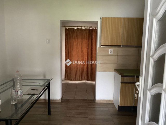 Eladó mezogazdasagi ingatlan, Tasson 22 M Ft, 2 szobás