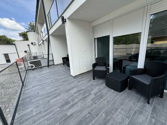 Eladó nyaraló, Zamárdiban 65 M Ft, 2 szobás