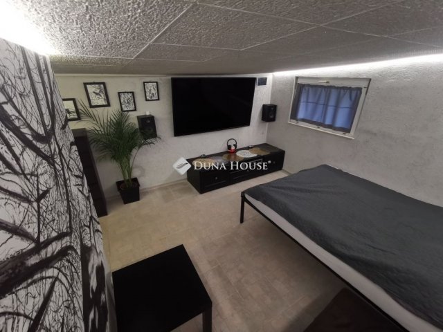 Eladó családi ház, Érden 118.9 M Ft, 3 szobás