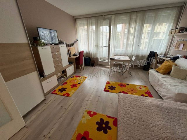 Eladó téglalakás, Budapesten, I. kerületben 62 M Ft, 1 szobás