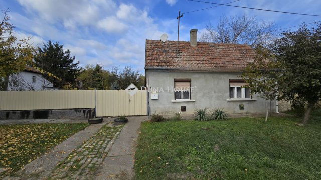 Eladó családi ház, Bácsalmáson 7.99 M Ft, 3 szobás