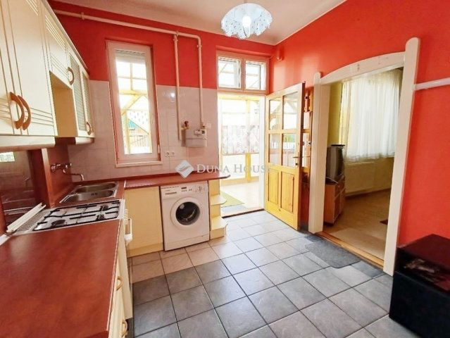 Eladó családi ház, Budapesten, XX. kerületben 39.99 M Ft