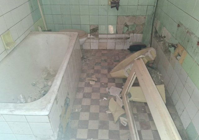 Eladó családi ház, Lőrinciben 3.7 M Ft, 1+1 szobás