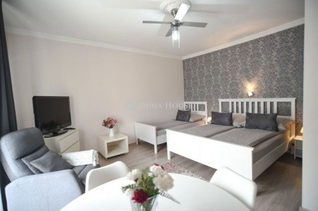 Eladó családi ház, Mórahalmon 120 M Ft, 4 szobás