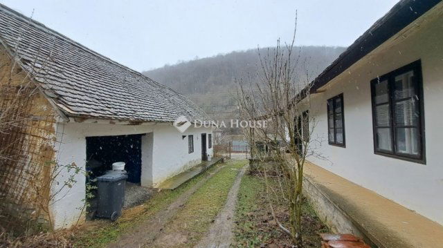 Eladó családi ház, Óbányán 29 M Ft, 2 szobás