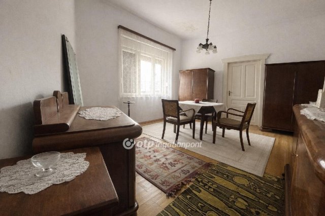 Eladó családi ház, Derecskén 60 M Ft, 6 szobás