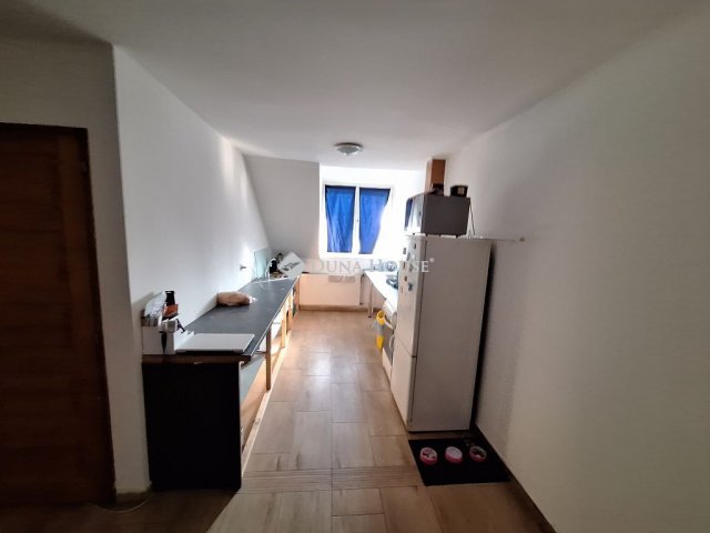 Eladó családi ház, Érden 125 M Ft, 7 szobás