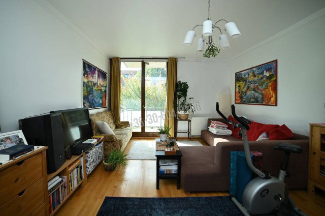 Kiadó téglalakás, albérlet, XI. kerületben, Felső határúton