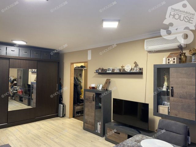 Eladó téglalakás, Budapesten, I. kerületben 60 M Ft, 3 szobás