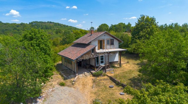 Eladó családi ház, Verőcén 59.9 M Ft, 5 szobás
