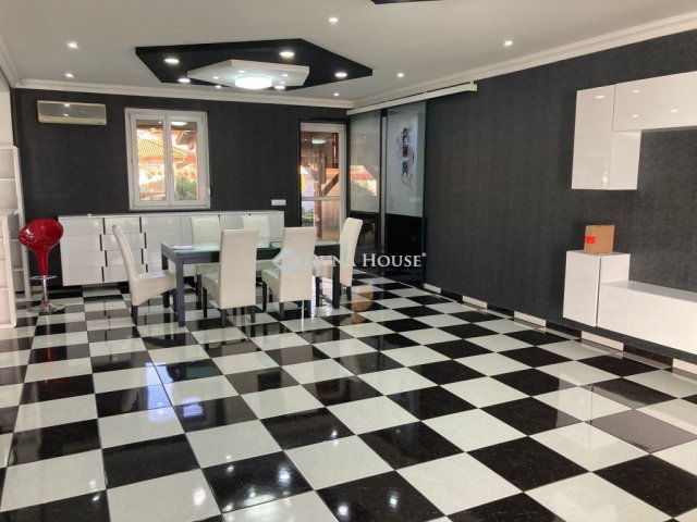 Kiadó családi ház, albérlet, Debrecenben 450 E Ft / hó