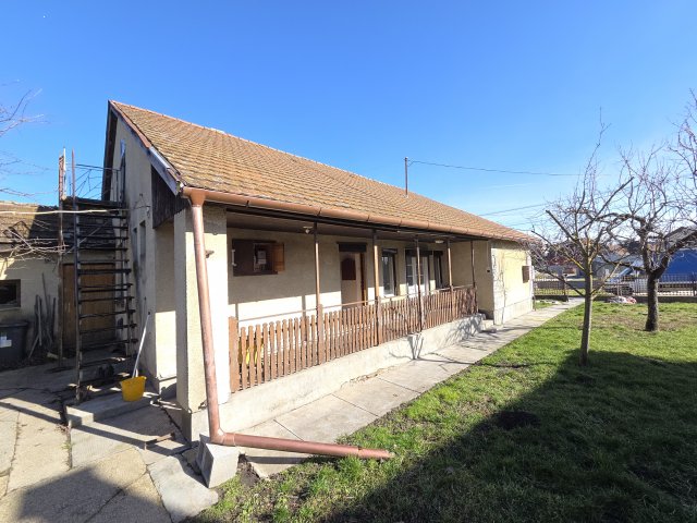 Eladó családi ház, Balatonszentgyörgyön 39 M Ft, 3 szobás