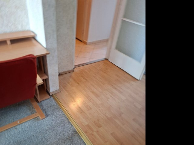 Eladó panellakás, Tatabányán, Sánc utcában 40.49 M Ft