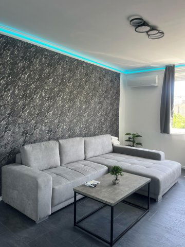 Kiadó téglalakás, albérlet, Debrecenben 240 E Ft / hó