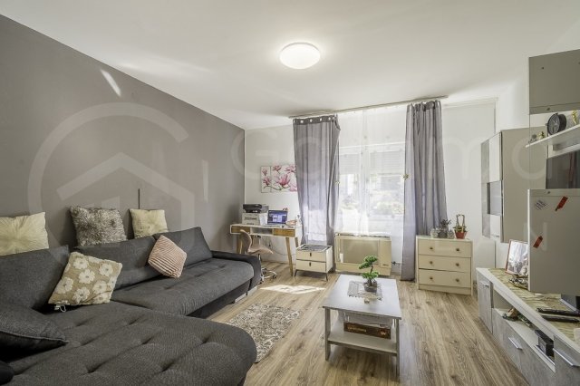Eladó családi ház, Szalaszenden 21.8 M Ft, 3 szobás
