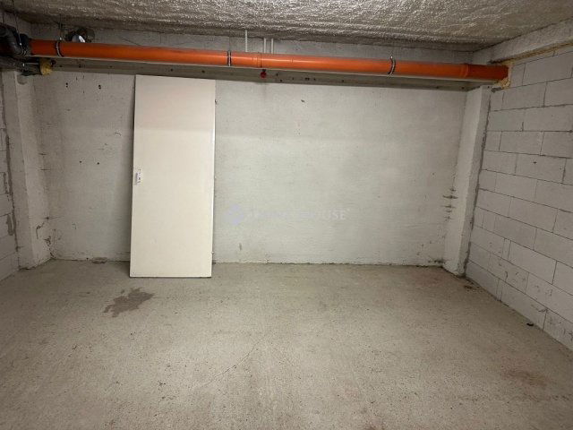 Eladó üzlethelyiség, Kerepesen 150 M Ft / költözzbe.hu