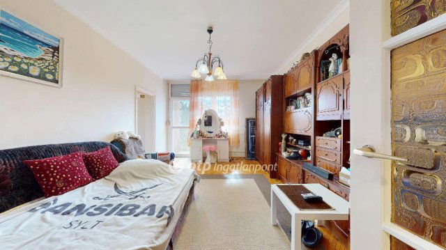 Eladó téglalakás, Nyíregyházán 43 M Ft, 2 szobás