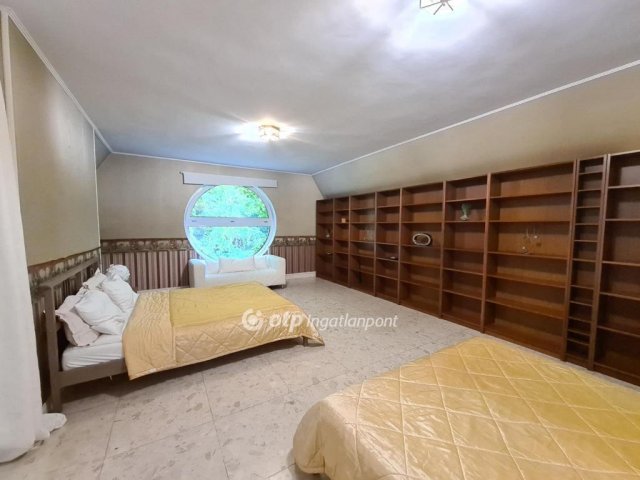 Eladó családi ház, Budapesten, XII. kerületben 549.9 M Ft