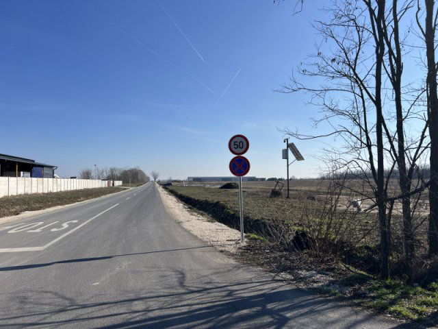 Eladó ipari ingatlan, Vecsésen 132 M Ft / költözzbe.hu