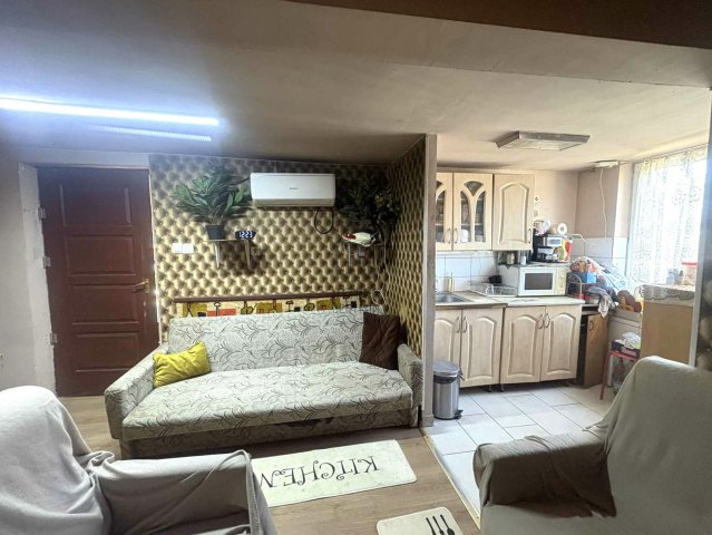 Eladó családi ház, Debrecenben 29 M Ft, 3 szobás