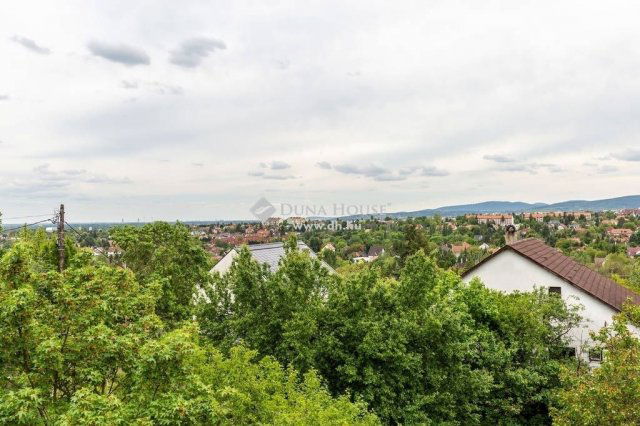 Eladó családi ház, Szentendrén 159 M Ft, 4 szobás