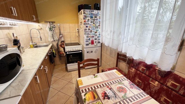 Eladó téglalakás, Tatán 67 M Ft, 2+1 szobás