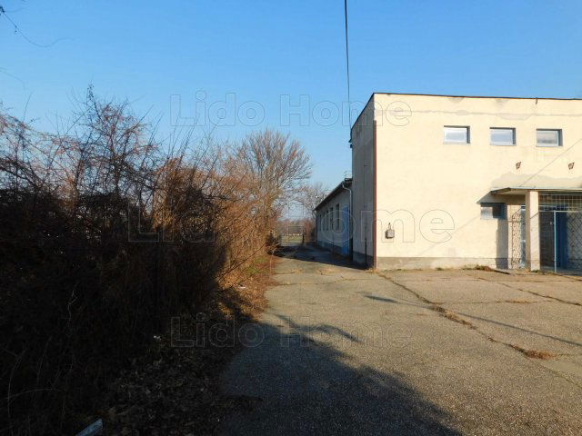 Eladó ipari ingatlan, Győrött 135 M Ft / költözzbe.hu
