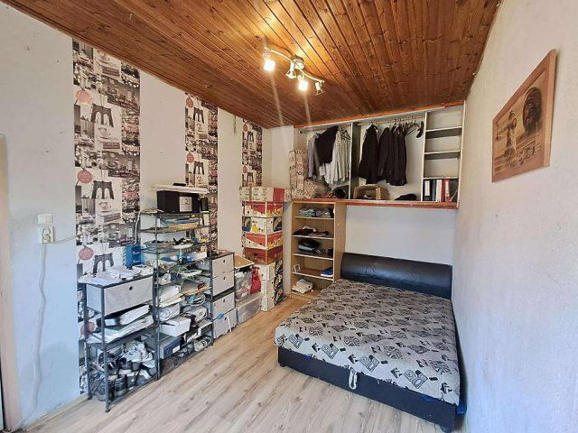 Eladó családi ház, Budapesten, XV. kerületben 19.9 M Ft