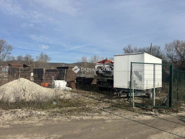 Eladó ipari ingatlan, Tatabányán 149 M Ft / költözzbe.hu