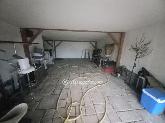 Eladó családi ház, Tégláson 67.9 M Ft, 2 szobás