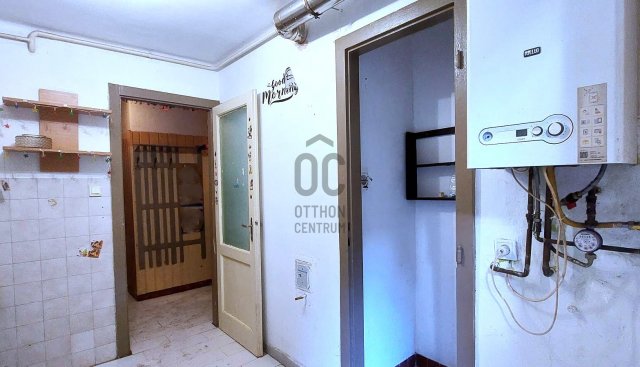 Eladó téglalakás, Budapesten, XI. kerületben, Eszék utcában