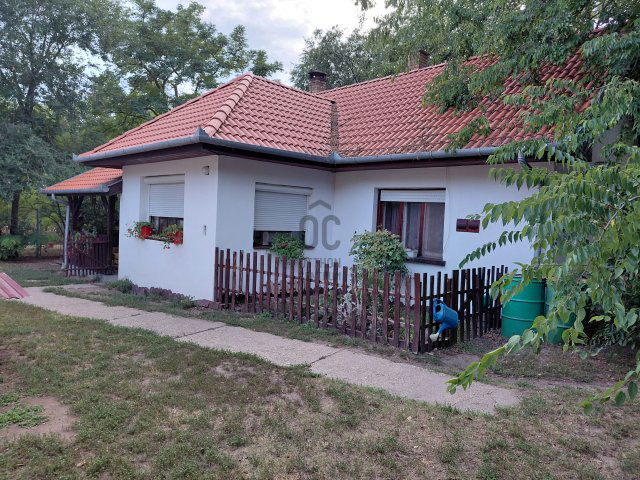 Eladó családi ház, Délegyházán 77.3 M Ft, 3 szobás