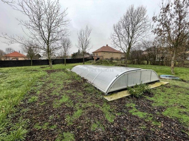 Eladó telek, Pétfürdőn 39.9 M Ft / költözzbe.hu