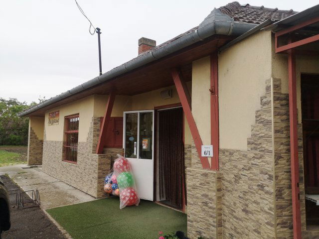 Eladó üzlethelyiség, Kötegyánon, Vasút utcában 14.9 M Ft