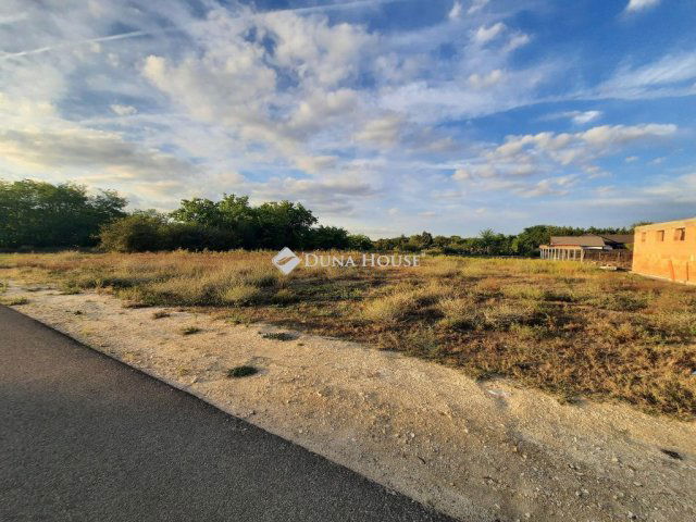 Eladó telek, Hernádon 14.5 M Ft / költözzbe.hu
