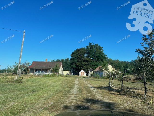 Eladó családi ház, Lajosmizsén 28.9 M Ft, 2 szobás