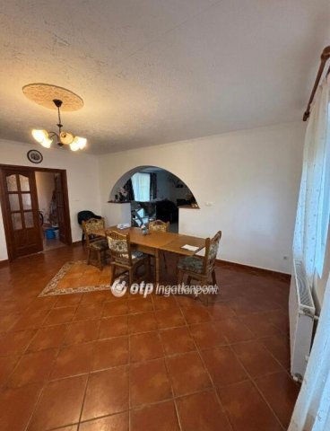 Eladó családi ház, Mohácson 125 M Ft, 3 szobás